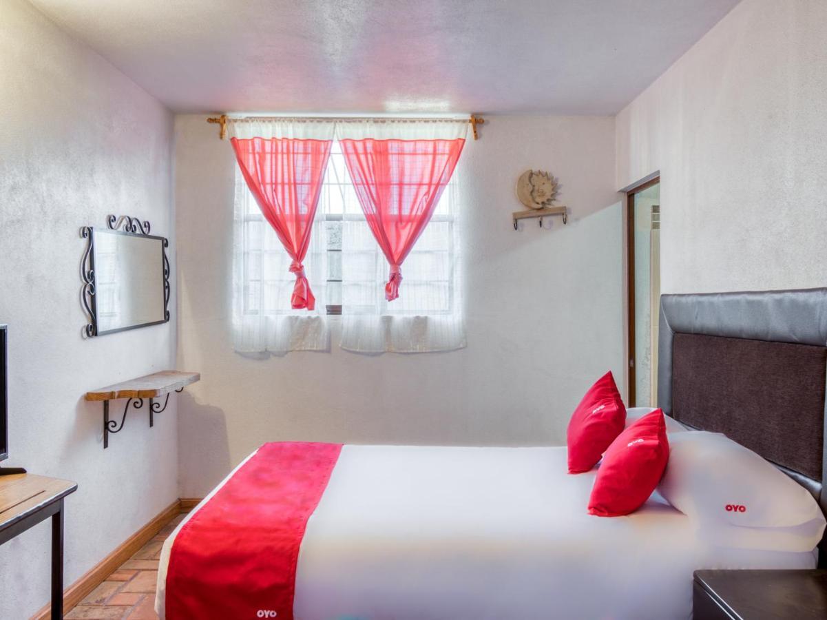 Hotel Vista Markes ซากัตลัน ภายนอก รูปภาพ