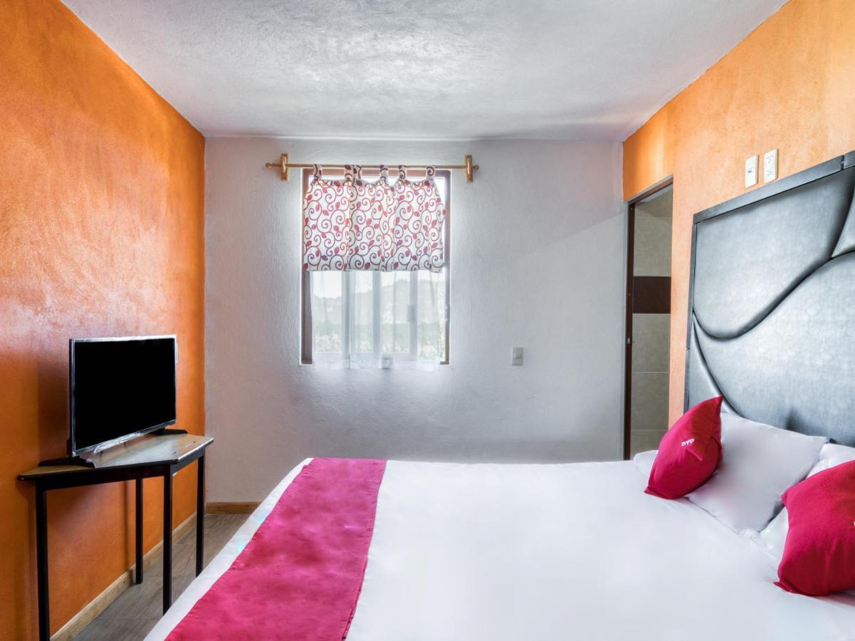 Hotel Vista Markes ซากัตลัน ภายนอก รูปภาพ