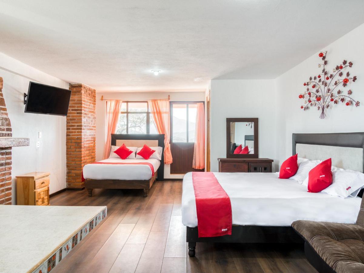Hotel Vista Markes ซากัตลัน ภายนอก รูปภาพ
