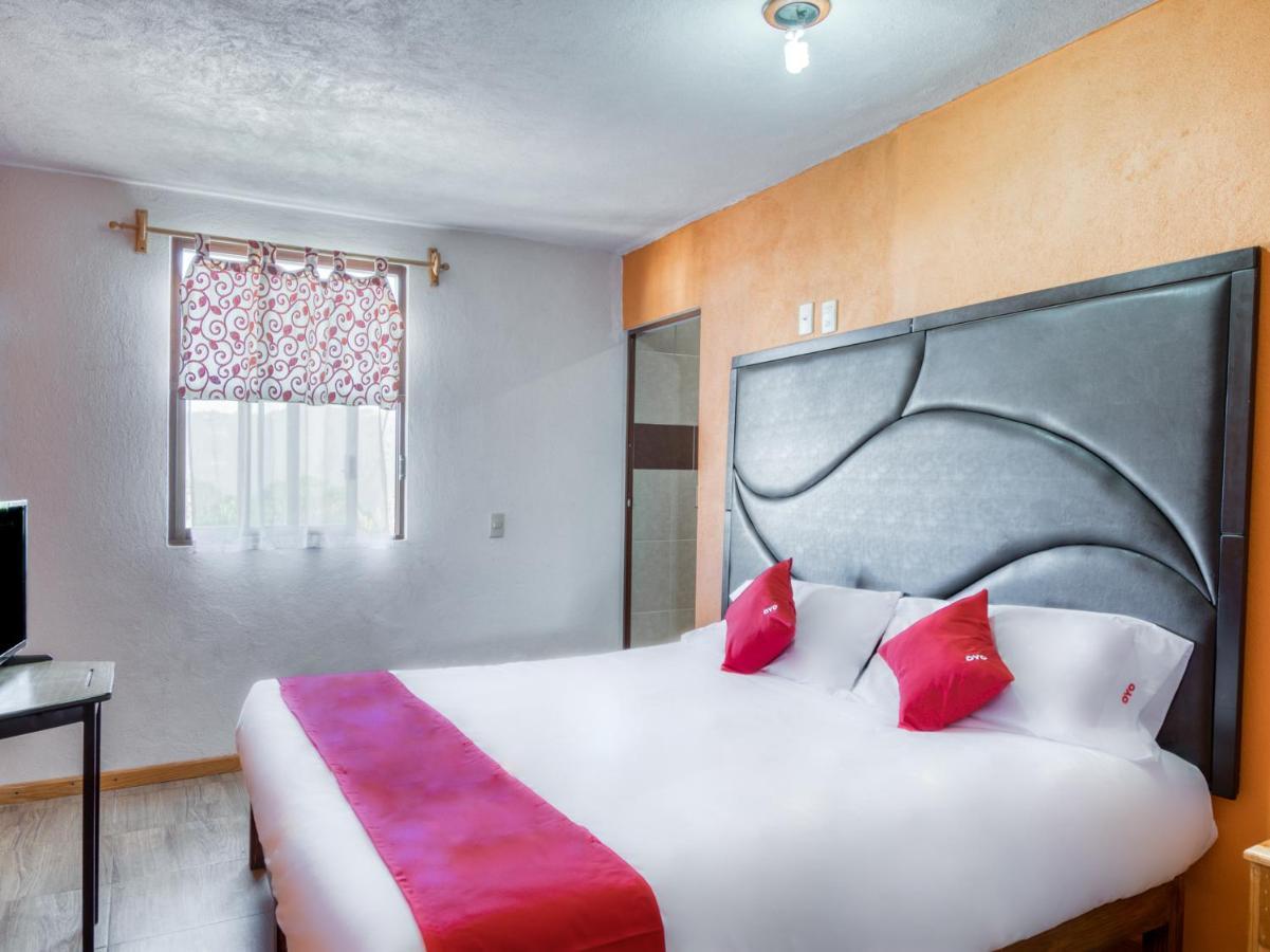 Hotel Vista Markes ซากัตลัน ภายนอก รูปภาพ