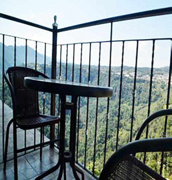 Hotel Vista Markes ซากัตลัน ภายนอก รูปภาพ