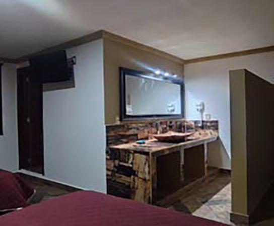 Hotel Vista Markes ซากัตลัน ภายนอก รูปภาพ