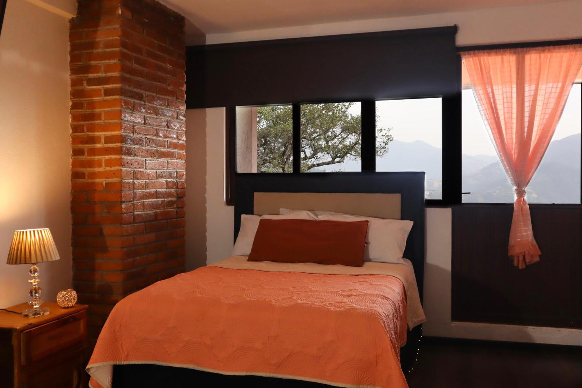 Hotel Vista Markes ซากัตลัน ภายนอก รูปภาพ